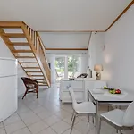 Beachfront With Balcony And Parking *