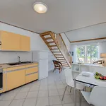 Beachfront With Balcony And Parking Apartman